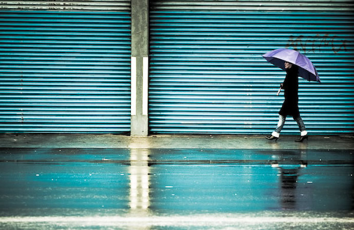 Politique versus identification ?