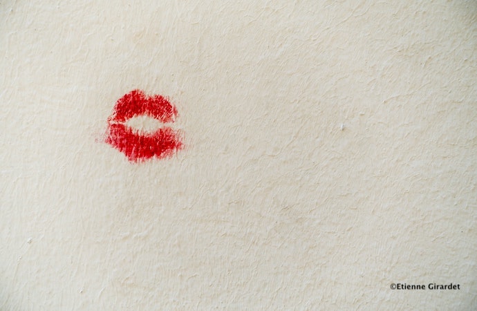 Ontologie d’un rouge baiser