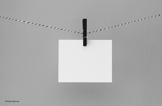 Les identifications : de « Massenpsychologie » aux « Uns-tout-seuls »