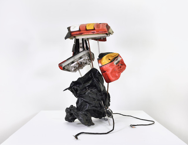 Illimitation et finitude, deux pôles de la gravitation du monde