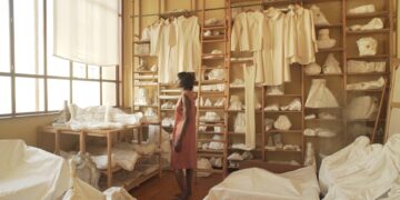 De l’étrangeté du regard à l’amour